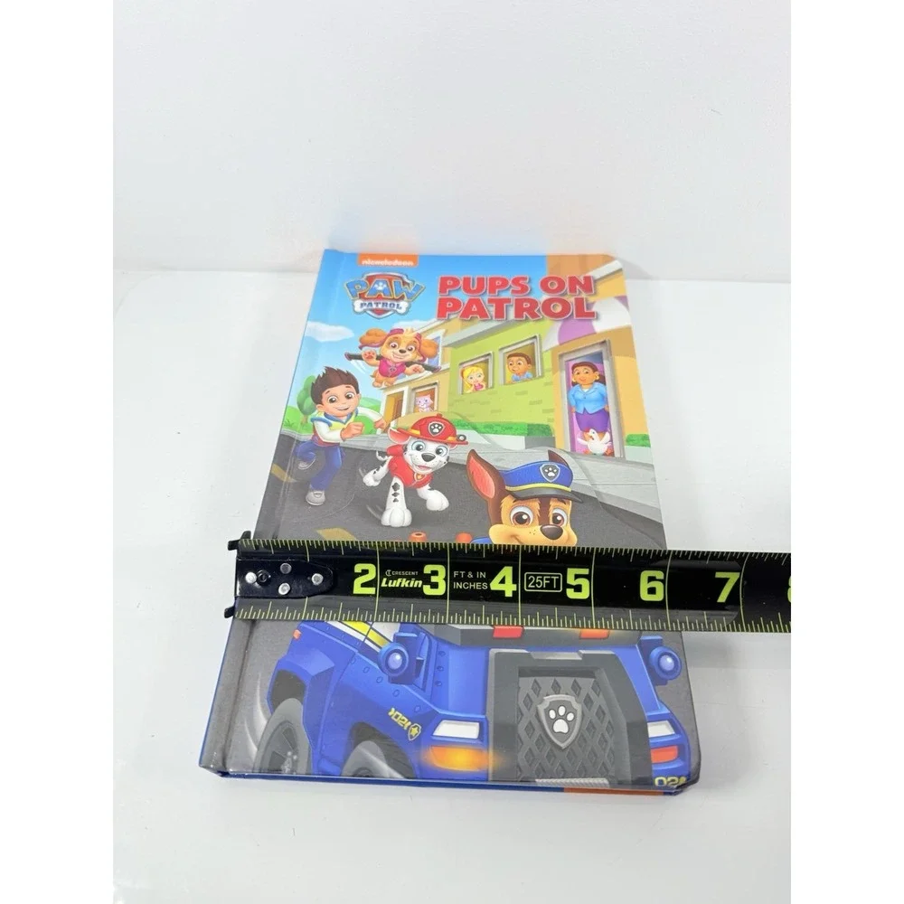 Nickelodeon PAW Patrol: Pups on Patrol board book.‎